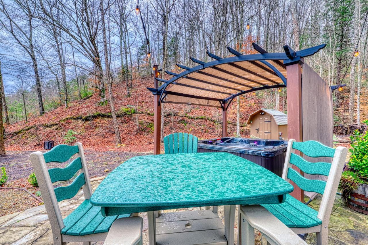 Smoky Mountain Tiny Home Пиджен-Фордж Экстерьер фото